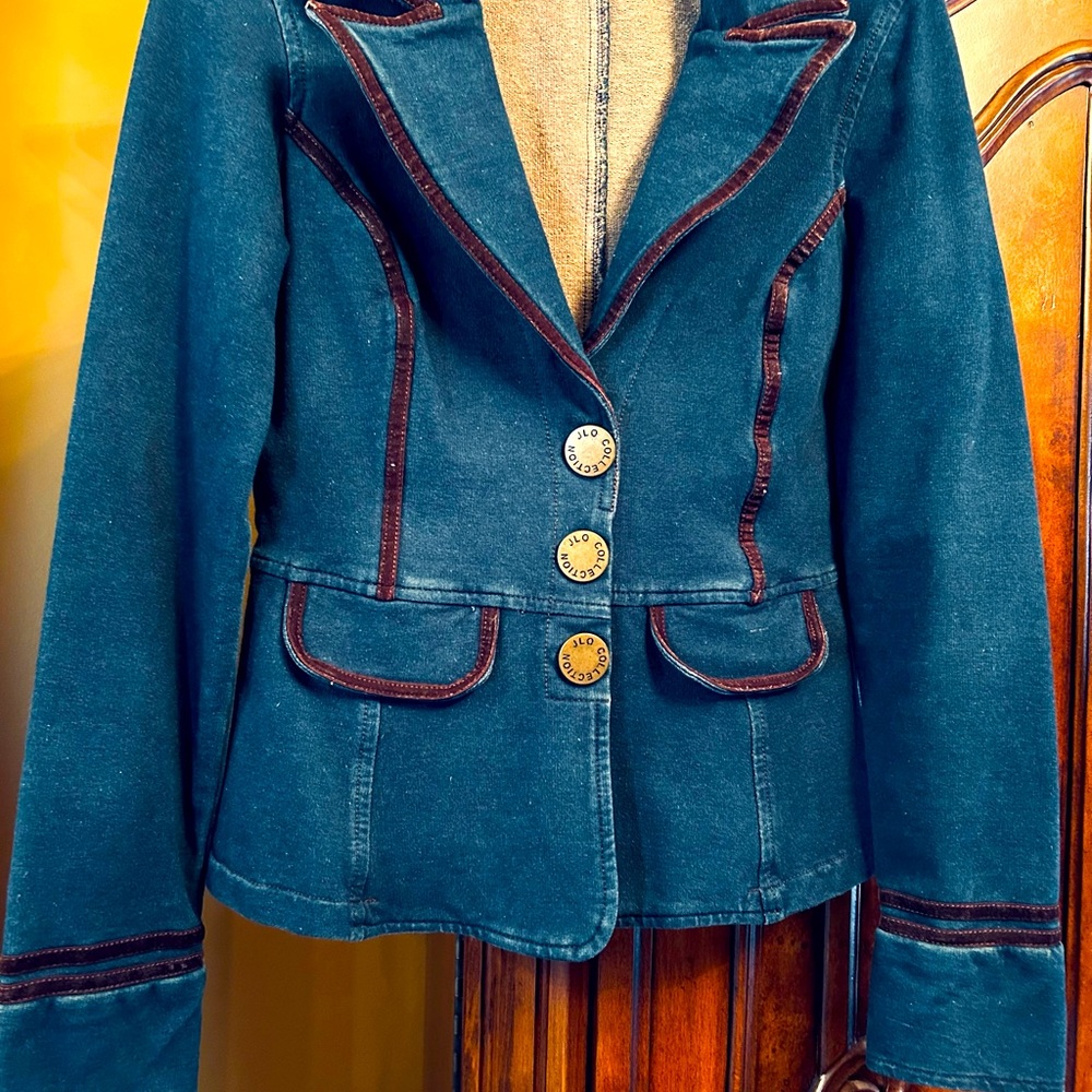 J-LO  Jeans Jacket with Velvet Trim. - Picture 2 of 7